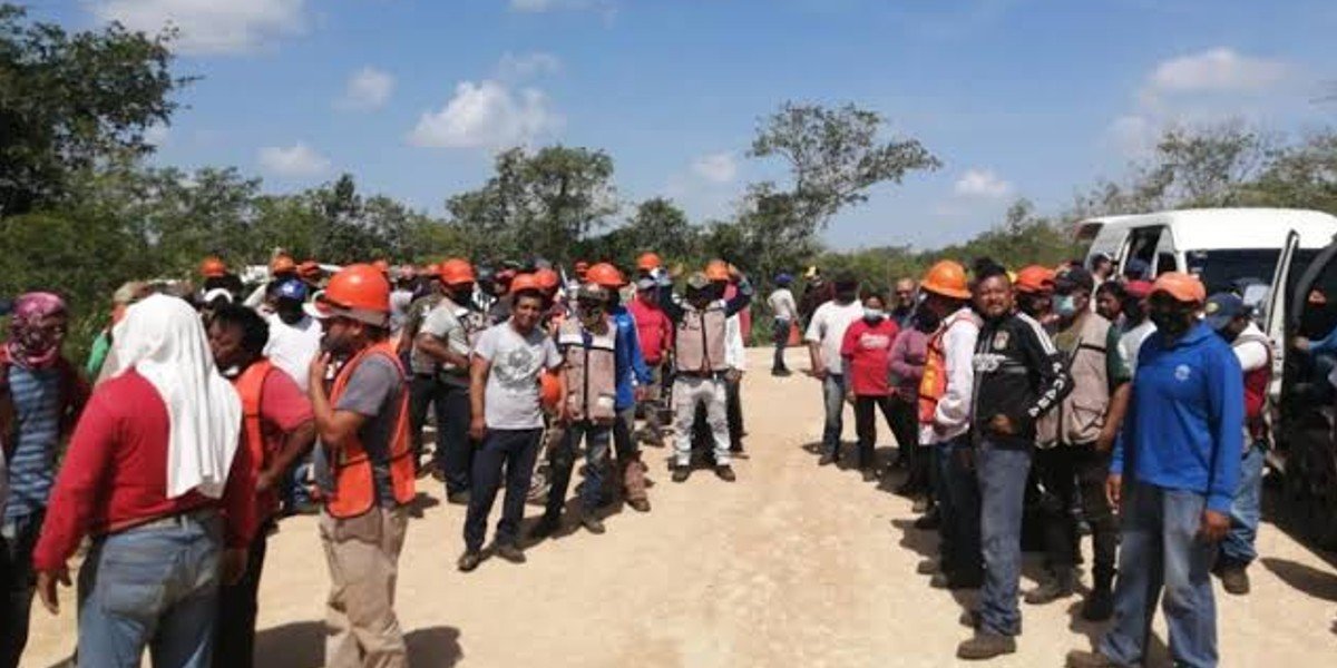 Otro problema para Tren Maya: trabajadores protestan por adeudos y falta de seguridad￼